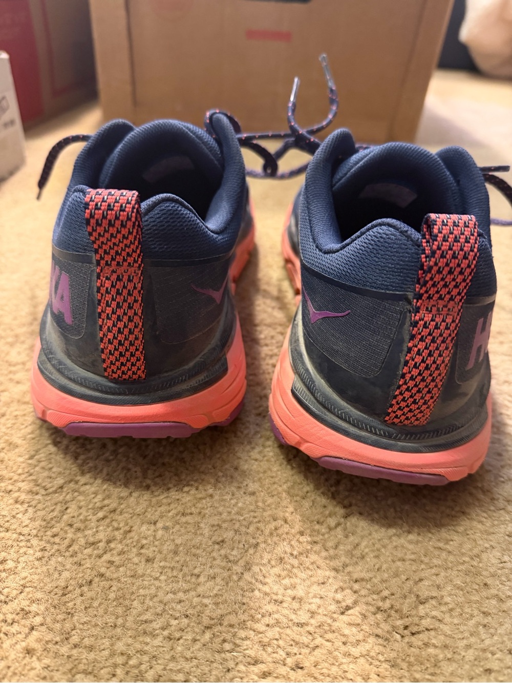 US Womens 9B. Hoka Challenger ATR 6 Trail Running Shoes. Gently used. No box - Picture 6 of 6
